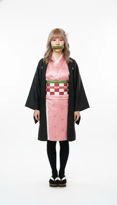 竈門禰豆子 (Nezuko Kamado) Cosplay